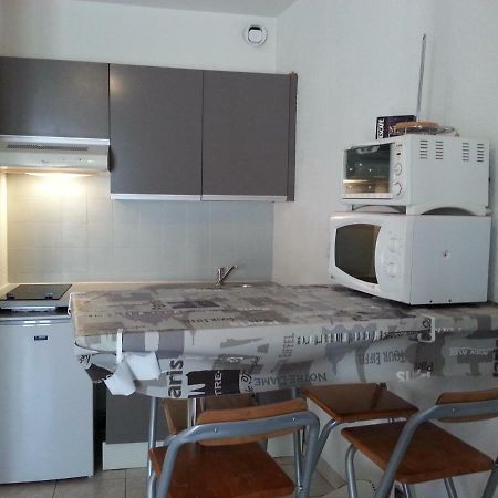 Studio Toulon Les Halles Apartamento Exterior foto